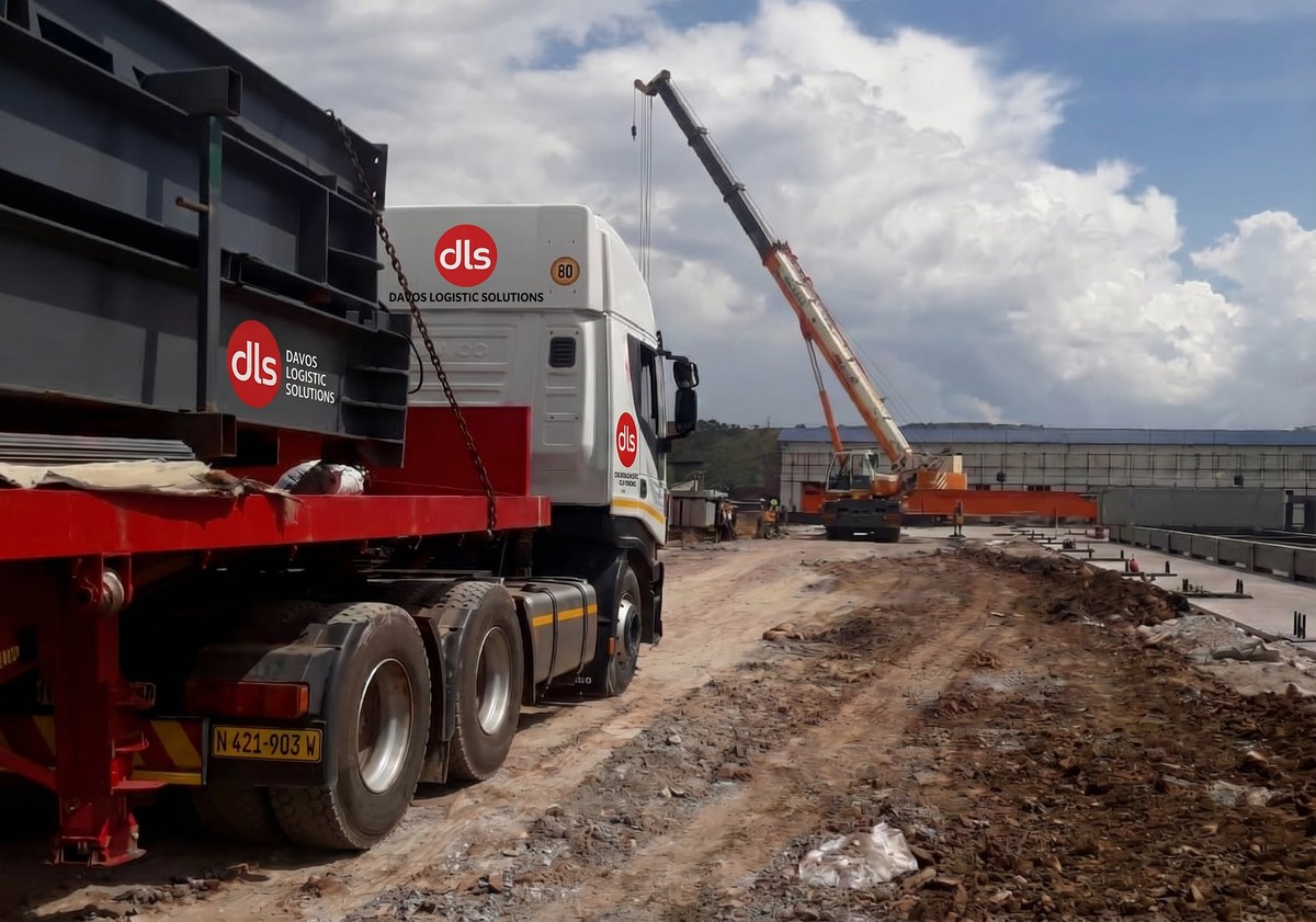 DLS Iveco ES018 Flatbed